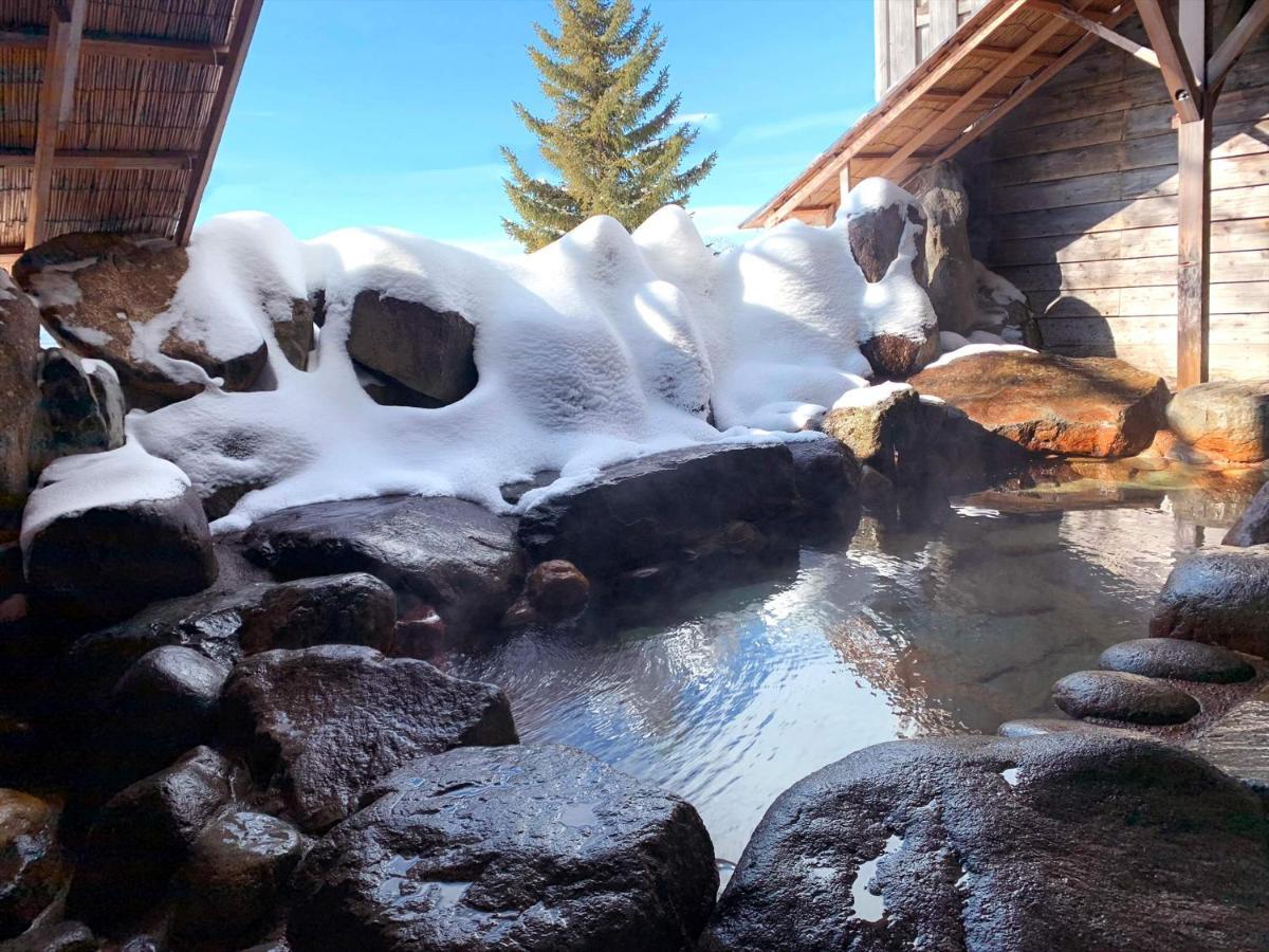 Shiga Swiss Inn Shiga Kōgen Exteriör bild