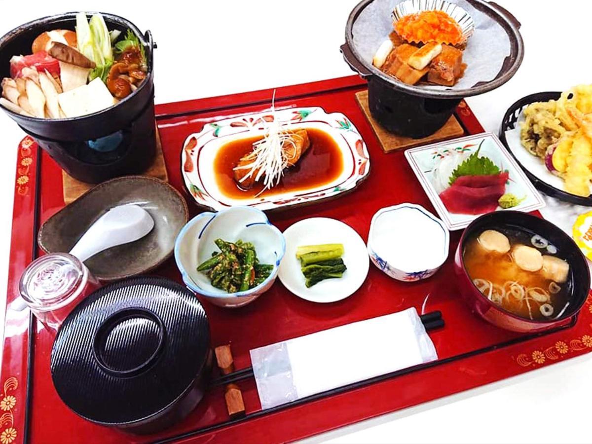 Shiga Swiss Inn Shiga Kōgen Exteriör bild
