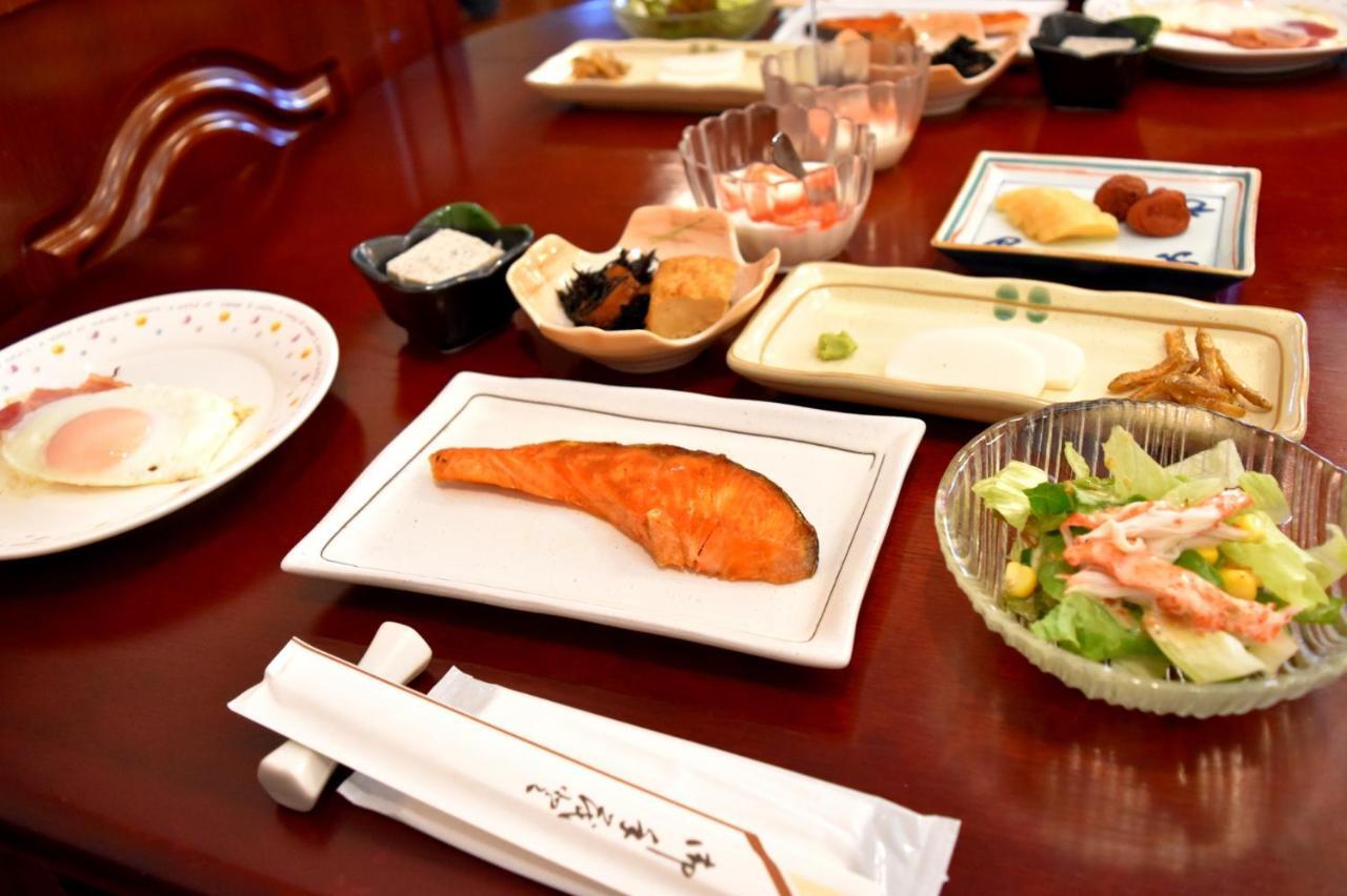 Shiga Swiss Inn Shiga Kōgen Exteriör bild
